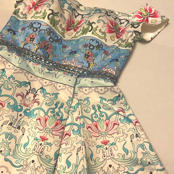 Forever Unique graduation prom dress - Picture 5 of 7